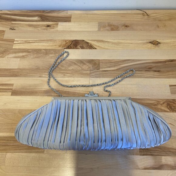 Vintage Sondra Roberts Pleated Satin Clutch Purse With Rhinestone Clasp Evening - Picture 8 of 15